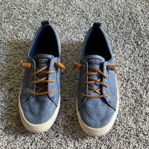 Sperry boat shoes